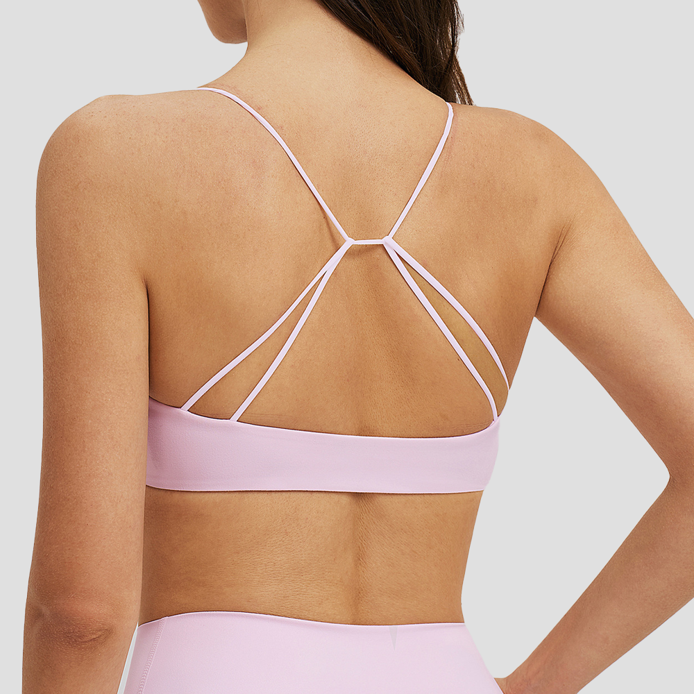 SculptFlow™ Twist Back Sports Bra
